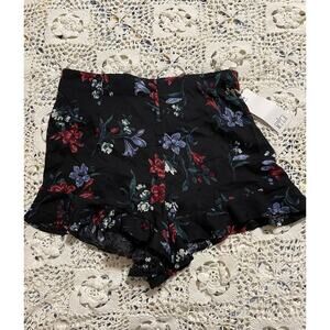 Mtla Black Floral Shorts Size XS Emi Short NWT